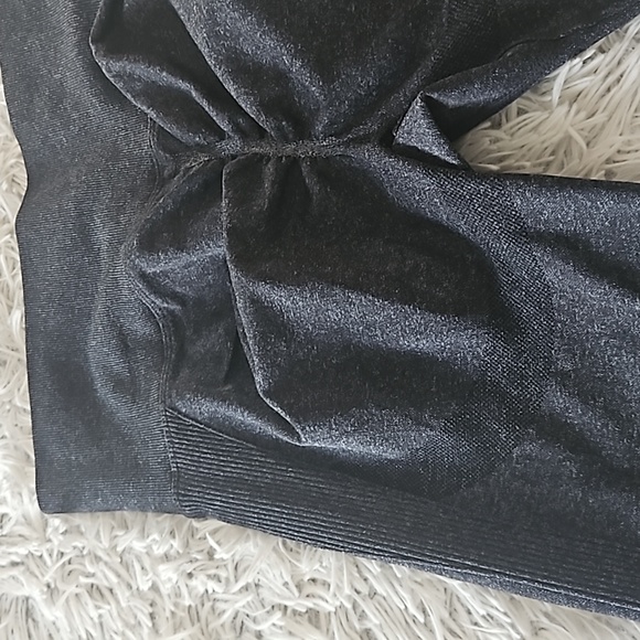 Runched Dark Grey Gray Charcoal Leggings Womens Small Compression NWOT - Picture 7 of 15